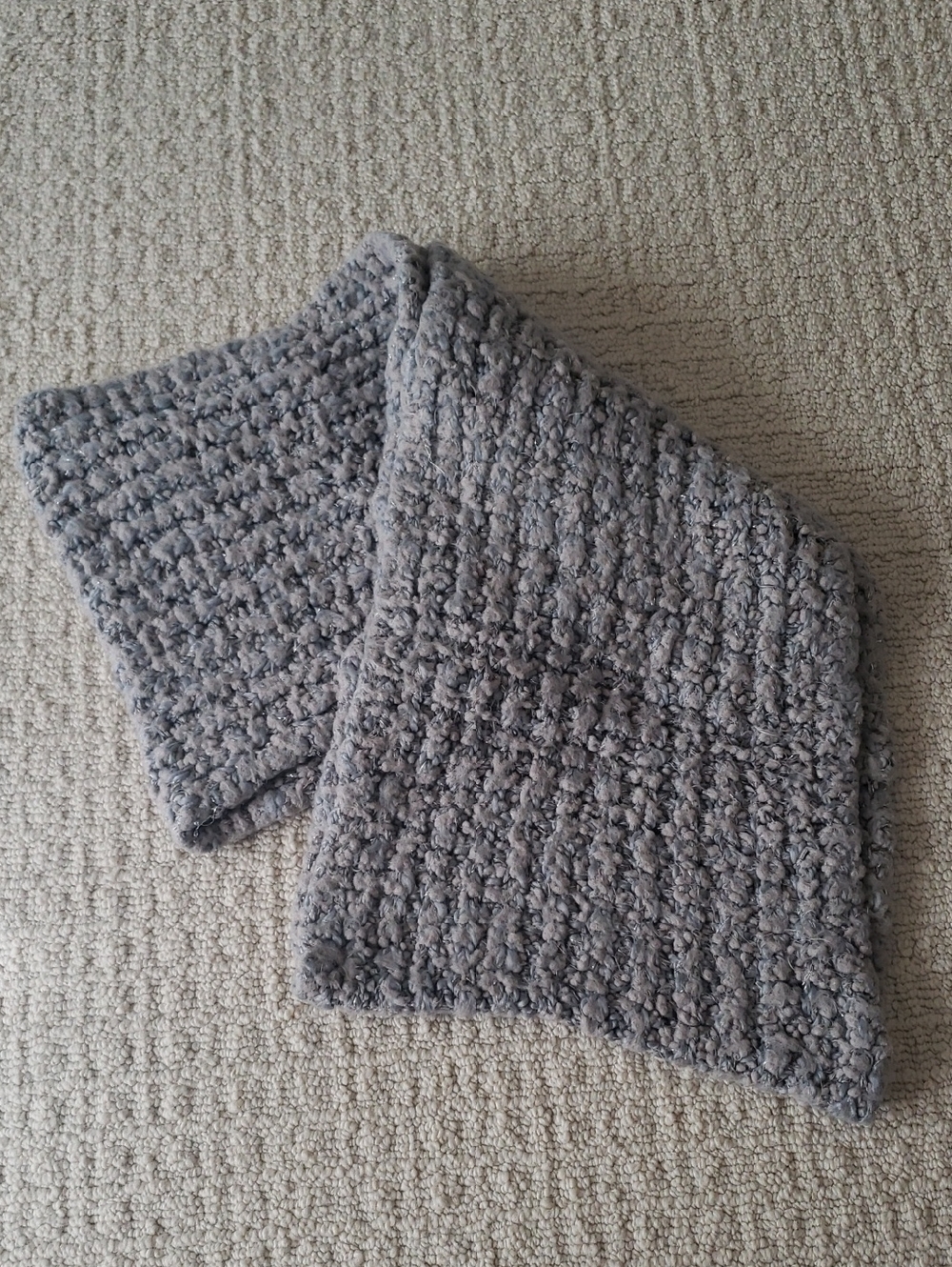 Sonoma Plush Chunky Knit Infinity Scarf in Light Gray